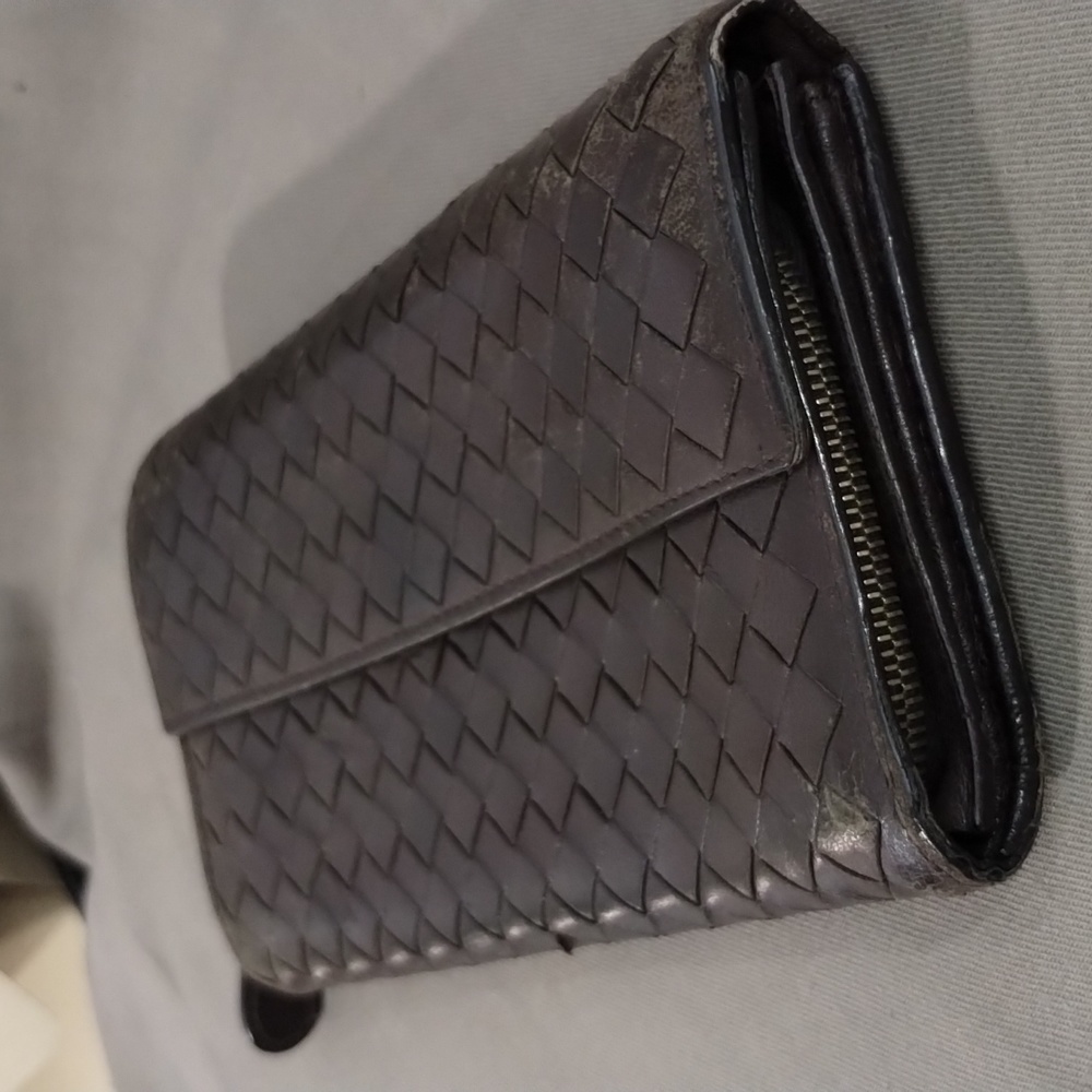 BOTTEGA VENETA BROWN WOVEN ITALIAN LEATHER WALLET ~ 7.5" X 4" ~ AUTHENTIC